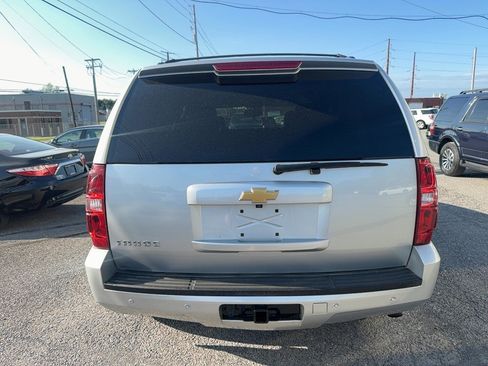 Used 2013 Chevrolet Tahoe LT w/ Suspension Package, Off-Road AWD/4WD image 4