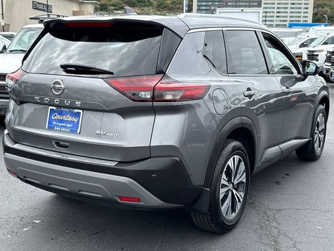 Used 2021 Nissan Rogue SV w/ Premium Package AWD/4WD image 12