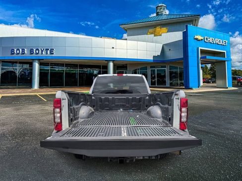 Used 2020 Ford F250 XLT AWD/4WD image 5