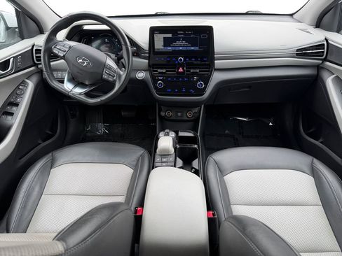 Used 2020 Hyundai Ioniq Limited image 10