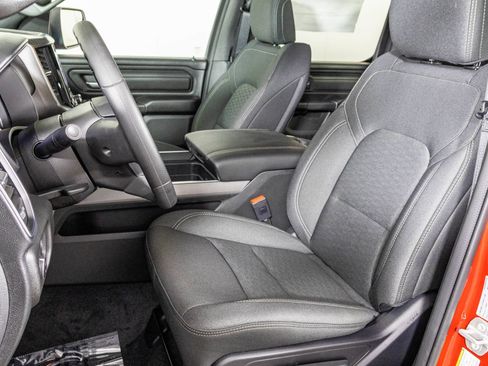 New 2026 RAM 1500 Express AWD/4WD image 17