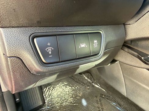 Used 2019 Kia Forte S image 25