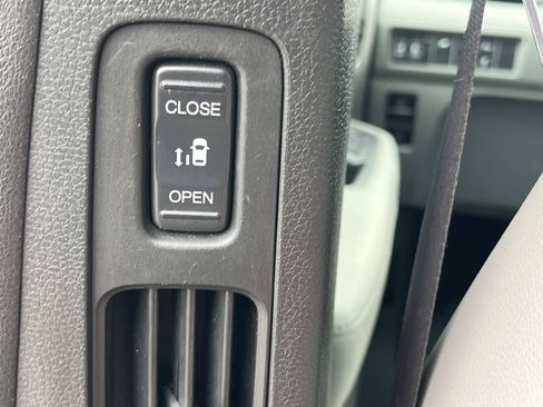 Used 2018 Honda Odyssey Touring image 20