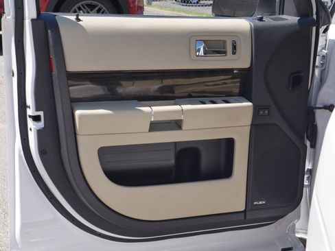 Used 2019 Ford Flex SEL w/ Equipment Group 202A AWD/4WD image 35