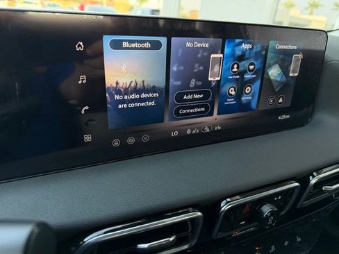 New 2026 Nissan Sentra SV w/ SV Convenience Package FWD image 18