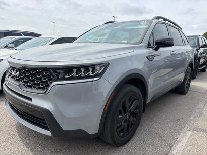 Used 2023 Kia Sorento S w/ Panoramic Sunroof Package