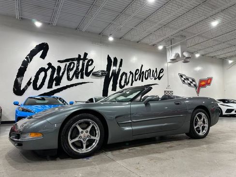 Used 2003 Chevrolet Corvette Convertible w/ Preferred Equipment Group1 RWD image 23