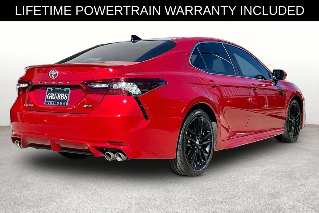 Used 2022 Toyota Camry XSE FWD image 2