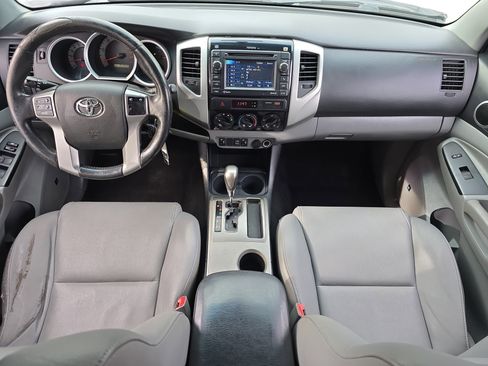 Used 2013 Toyota Tacoma PreRunner w/ Limited Pkg image 9