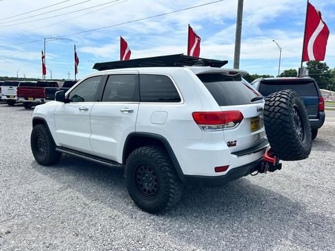 Used 2017 Jeep Grand Cherokee Limited w/ Trailer Tow Group IV AWD/4WD image 18