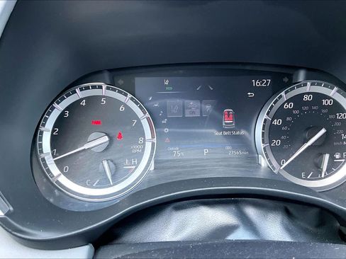 Used 2022 Toyota Highlander Limited AWD/4WD image 26