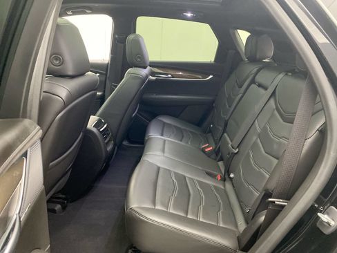 Used 2023 Cadillac XT5 Premium Luxury w/ Platinum Package AWD/4WD image 25