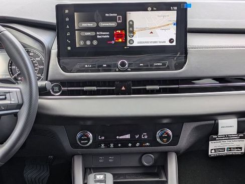 New 2026 Mitsubishi Outlander ES FWD image 18