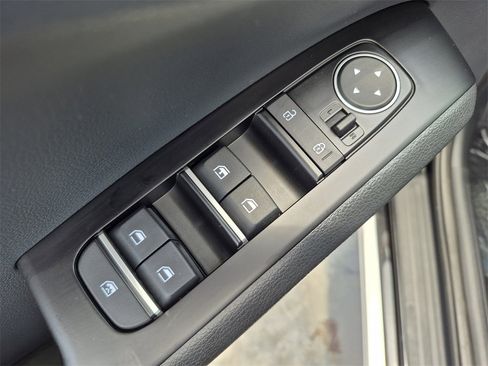 New 2025 Kia Soul GT-Line image 18