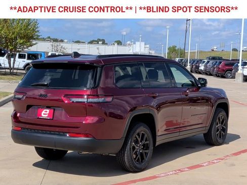 New 2025 Jeep Grand Cherokee L Altitude image 8