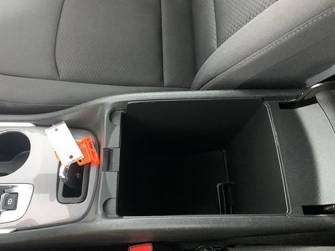 Used 2023 Chevrolet Malibu LT image 29