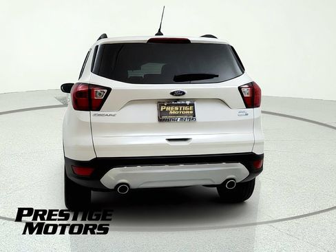 Used 2019 Ford Escape SEL AWD/4WD image 5