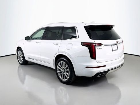 Used 2023 Cadillac XT6 Premium Luxury w/ LPO, Floor Liner Package AWD/4WD image 3