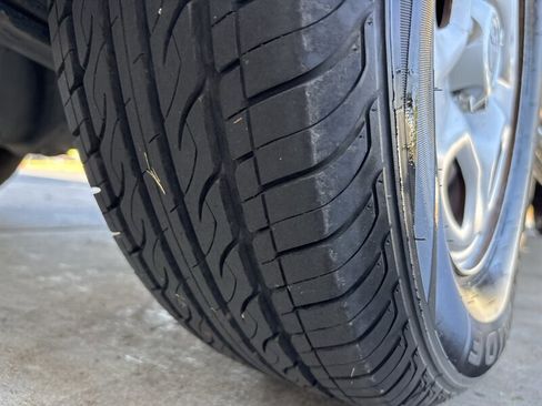 Used 2012 Toyota Tacoma 2WD Access Cab image 21