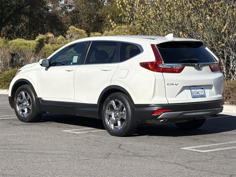 Used 2018 Honda CR-V EX image 3