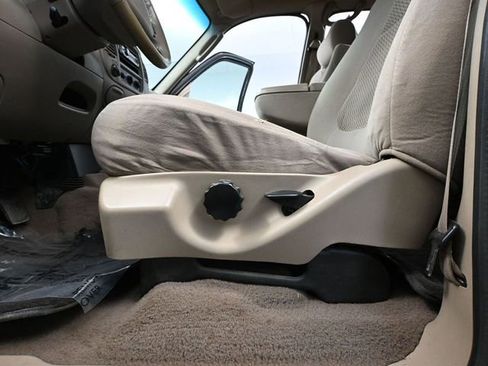 Used 2003 Ford F150 XLT image 21