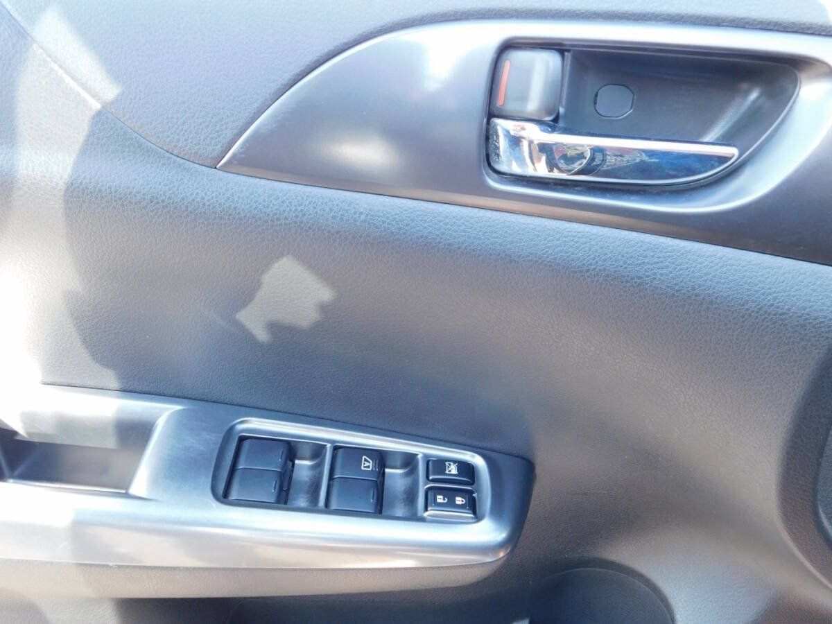 Used 2014 Subaru Impreza WRX Sedan AWD/4WD image 19