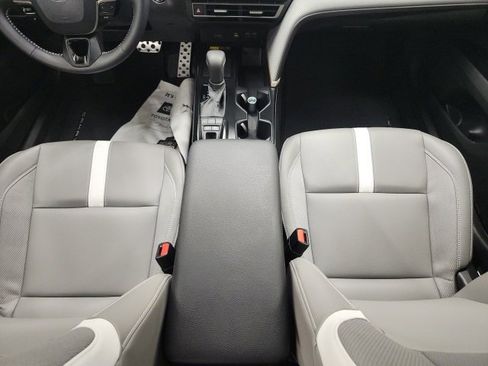 Used 2025 Toyota Camry SE image 45