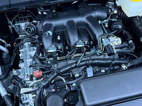 New 2026 Nissan Pathfinder SL AWD/4WD image 42