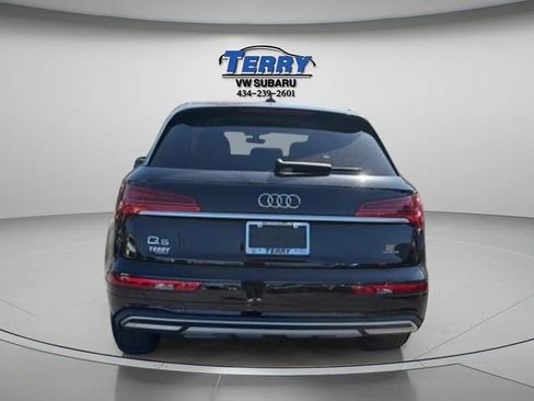 Used 2023 Audi Q5 2.0T Premium w/ Convenience Package AWD/4WD image 4