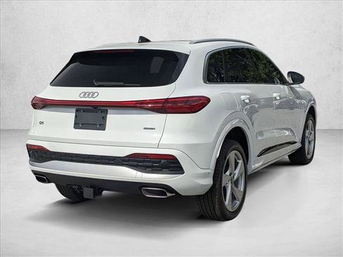 New 2025 Audi Q5 Premium Plus image 2