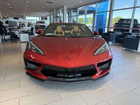 Used 2023 Chevrolet Corvette Stingray Preferred Conv w/ Z51 Performance Package RWD image 3