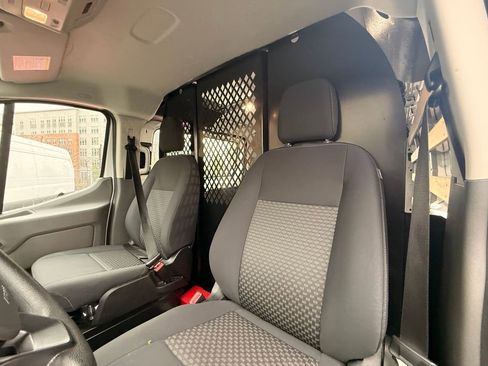Used 2024 Ford Transit 250 Low Roof w/ Exterior Upgrade Package image 16