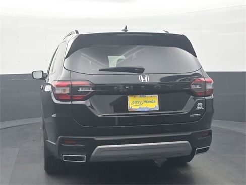 Certified 2023 Honda Pilot Touring image 6