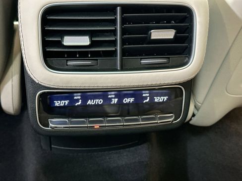 Used 2023 Mercedes-Benz GLS 63 AMG 4MATIC image 37