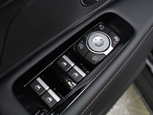 New 2026 Lincoln Nautilus Reserve w/ Jet Appearance Package image 23