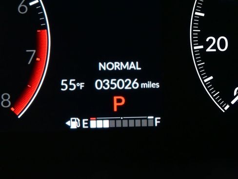 Used 2024 Honda CR-V EX-L image 10