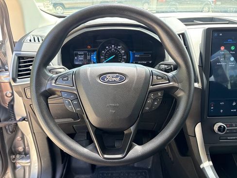 Used 2022 Ford Edge SE AWD/4WD image 18