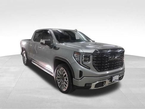 Used 2023 GMC Sierra 1500 Denali Ultimate image 7