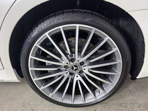 Used 2023 Mercedes-Benz S 500 4MATIC image 17