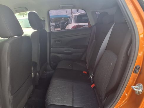 Used 2020 Mitsubishi Outlander Sport ES image 19