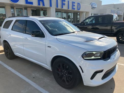 Used 2023 Dodge Durango SRT image 4