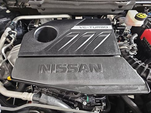 Certified 2022 Nissan Rogue SL w/ SL Premium Package FWD image 33
