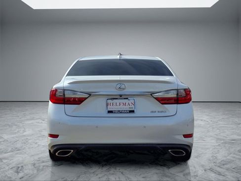 Used 2016 Lexus ES 350 4DR SDN w/ Premium Package w/Wood Trim image 6