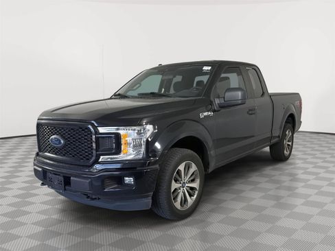 Used 2019 Ford F150 XL w/ Equipment Group 101A Mid AWD/4WD image 3