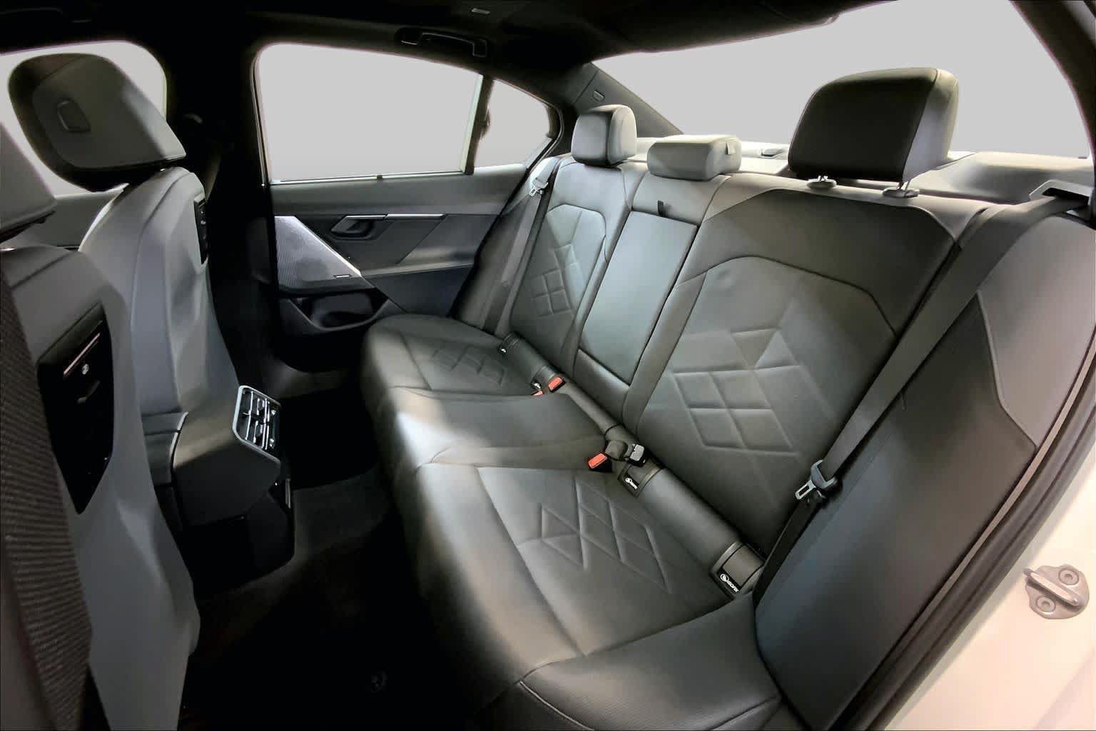 Used 2024 BMW 540i xDrive w/ Executive Package AWD/4WD image 20
