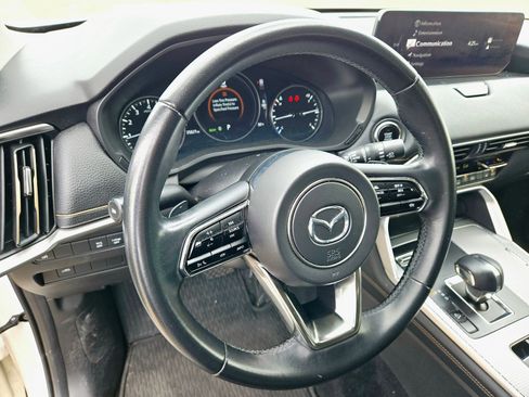 Used 2024 MAZDA CX-90 3.3 Turbo w/ Preferred Plus image 9