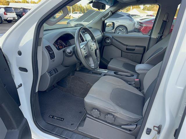 Used 2015 Nissan Xterra S w/ Value Package RWD image 20