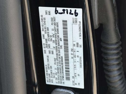 Certified 2022 Ford Escape SEL w/ Technology Package AWD/4WD image 12