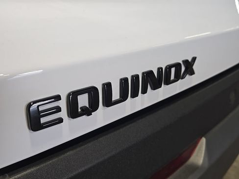 Used 2025 Chevrolet Equinox LT w/ Midnight Edition FWD image 31