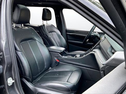 Certified 2024 Jeep Grand Cherokee L Limited w/ Luxury Tech Group II image 24